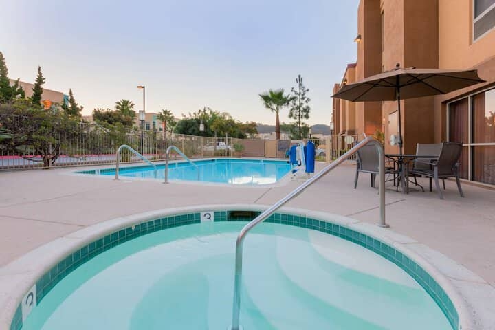 Pool 36 of 51