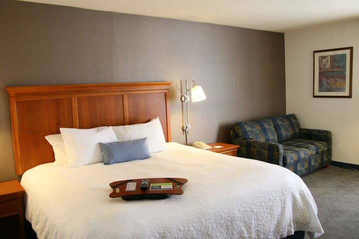 Room 18 of 51